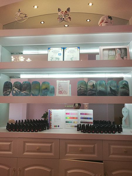 美甲店的投資費(fèi)用大不大_1