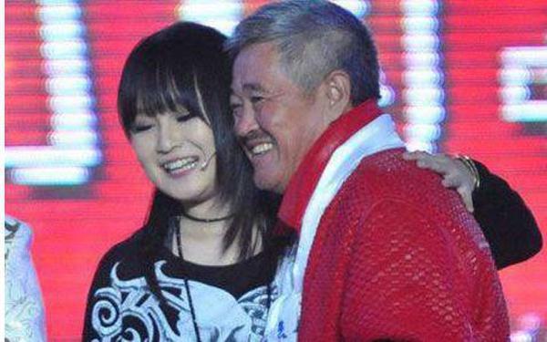 趙本山女兒自拍發(fā)美照 有一種美叫“窒息”（圖）_4