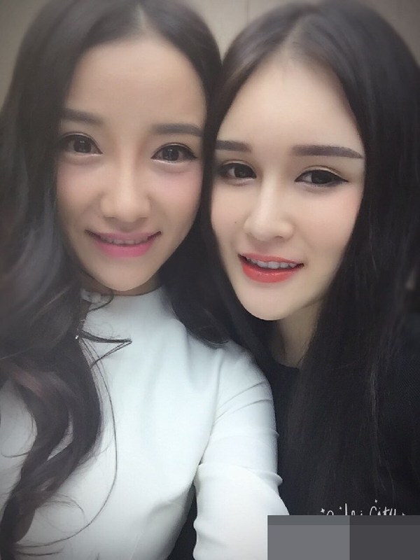 趙本山女兒自拍發(fā)美照 有一種美叫“窒息”（圖）_7