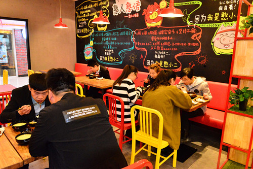 【壇子燜肉快餐加盟】萬元開店/壇子米飯快餐加盟店_2