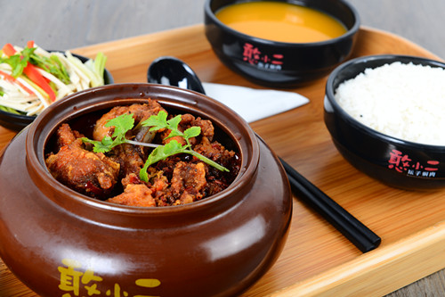 新式快餐 憨小二壇子燜肉 適合中國人的快餐項(xiàng)目_3