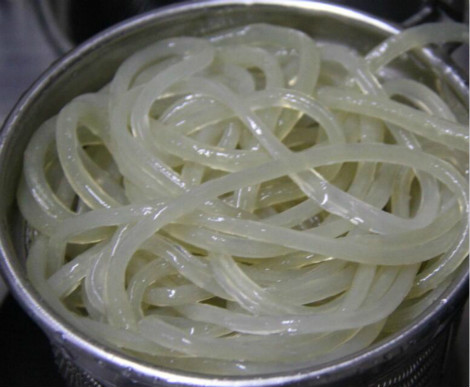 我想加盟西單曉富酸辣粉,加盟酸辣粉店需要什么條件_1