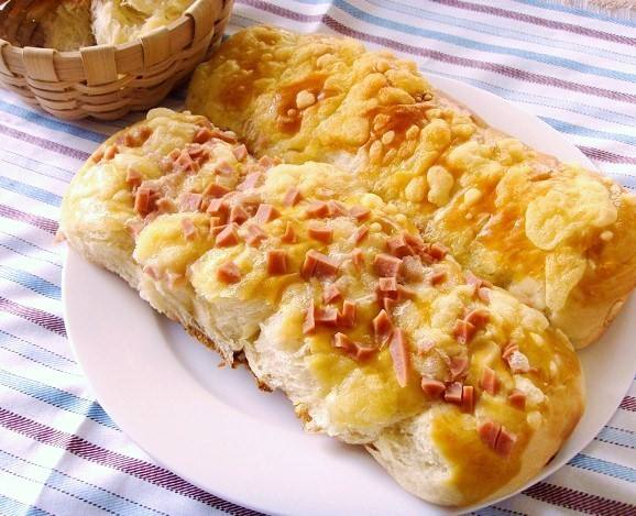 臺(tái)灣拔絲面包店火爆招商中（圖）_2