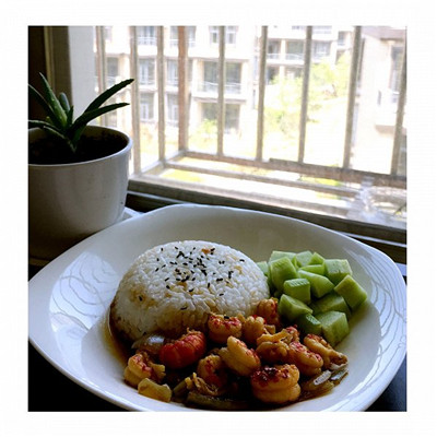 憨妮蓋澆飯加盟生意為什么十分火爆_1