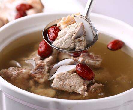 學(xué)做營(yíng)養(yǎng)燉品，營(yíng)養(yǎng)燉品燉盅技術(shù)培訓(xùn)怎么收費(fèi)（圖）_1