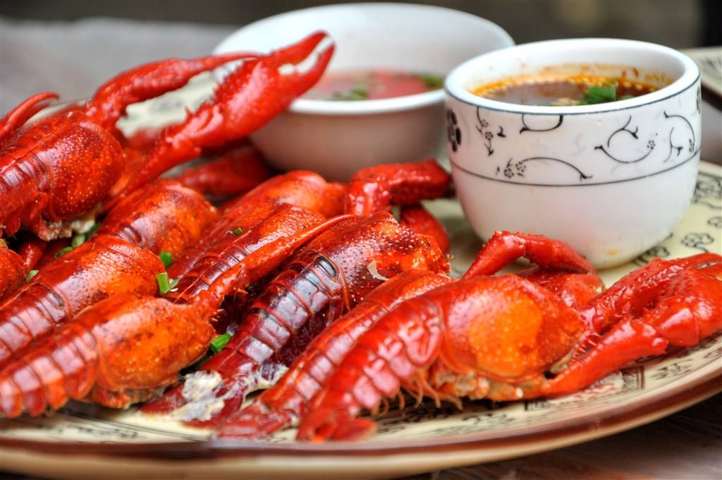胡大小龍蝦總部加盟熱線/胡大小龍蝦/龍蝦加盟（圖）_1