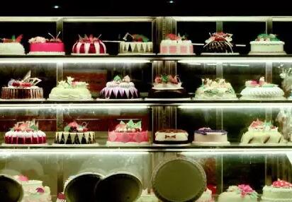 想開家蛋糕店但不會(huì)做_3