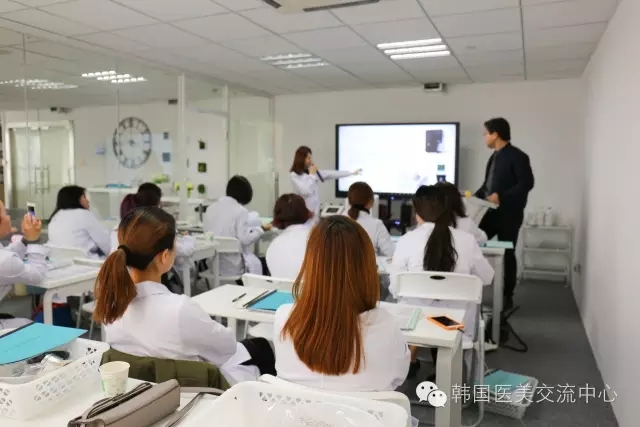 韓國(guó)DR.LEE皮膚管理學(xué)院杭州校區(qū)第一，二天課程（圖）_2