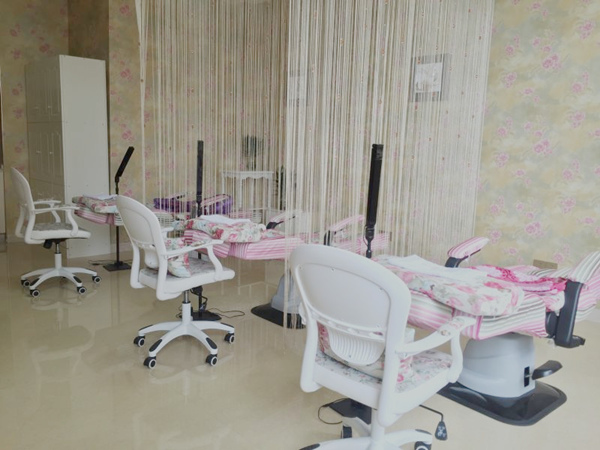 開睫毛店賺錢嗎（圖）_1