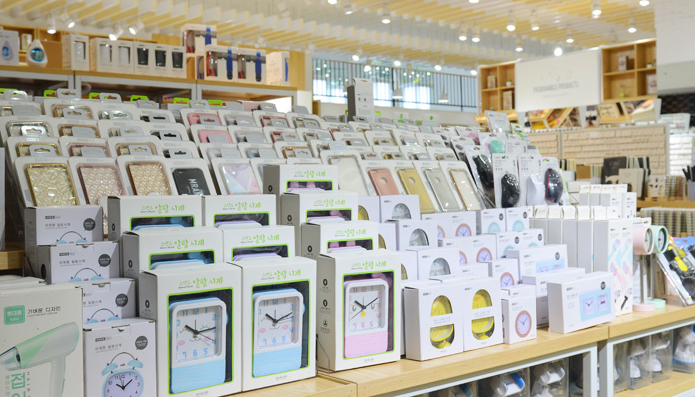 十元百货店恋惠优品加盟费用多少钱_恋惠优品加盟条件_恋惠优品加盟生意怎么样_7