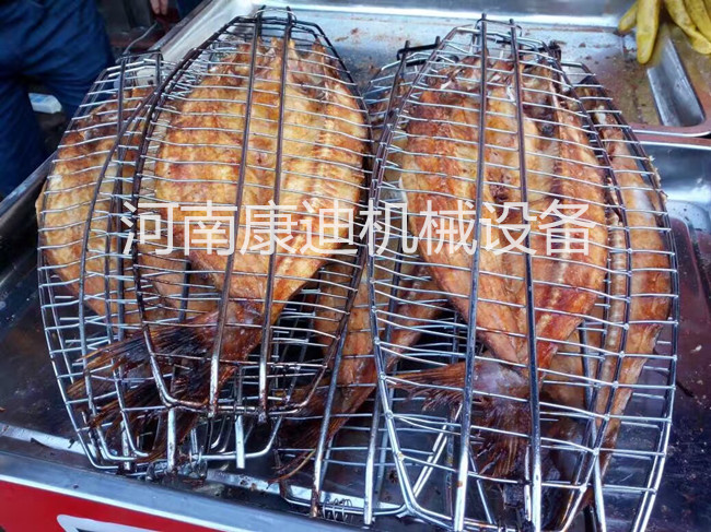 誰知道轉(zhuǎn)爐烤魚哪里有賣？氣炭兩用烤魚爐廠家售價（圖）_3