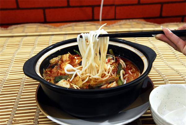 佛山哪里有砂鍋米粉學(xué)，廣州最大的專業(yè)培訓(xùn)（圖）_1