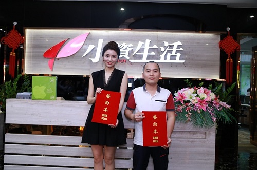 進(jìn)口美妝連鎖品牌店，加盟好項(xiàng)目（圖）_1