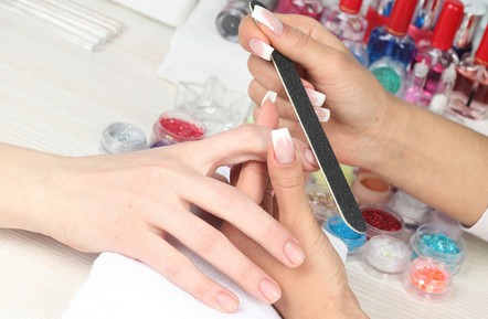 美甲加盟政策是怎么樣的_1