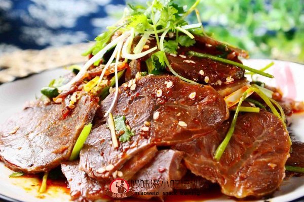 一對一培訓(xùn)鹵牛肉（圖）_2