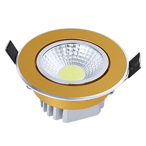 越展照明燈飾六大優(yōu)勢 燈飾加盟好項目_1