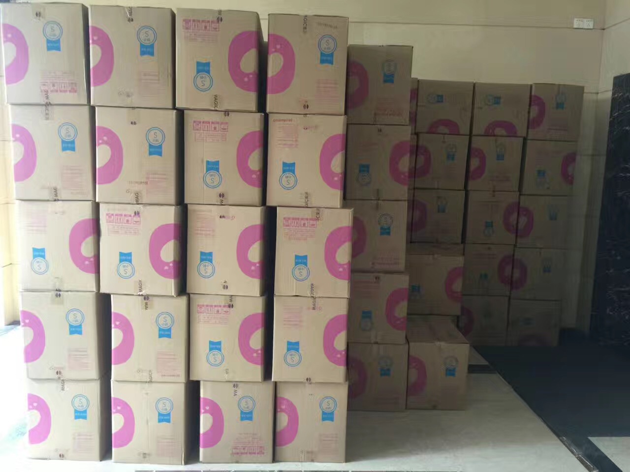 諾倍兒紙尿褲是實(shí)體母嬰店理想的合作伙伴_(kāi)2