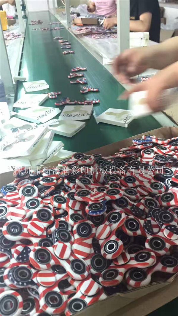 指尖上的商機—新添潤指尖陀螺UV平板打印機_6