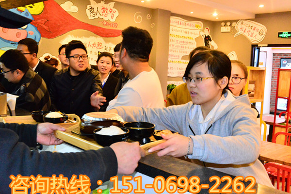 憨小二壇子燜肉加盟費多少（圖）_2