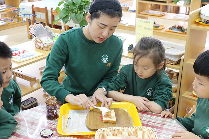 蒙氏教學(xué)之操作化，帶給兒童的美好體驗和人格建構(gòu)（圖）_2