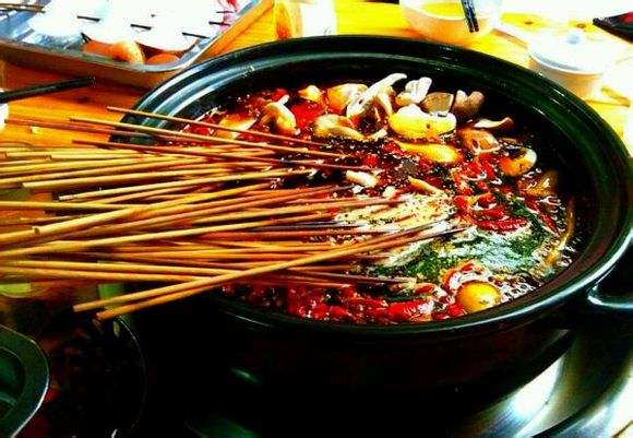 “營銷”變“贏銷”，成都串串香加盟店的生存法則（圖）_2