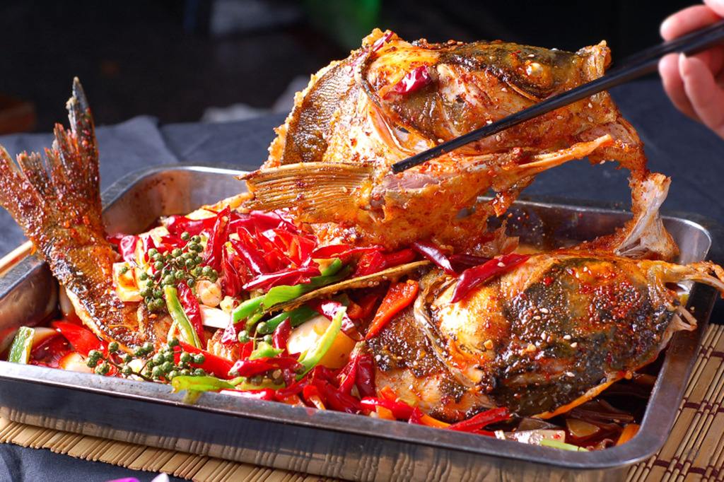 廣州烤活魚技術(shù)培訓(xùn)，學(xué)做重慶烤魚在什么地方有學(xué)（圖）_1