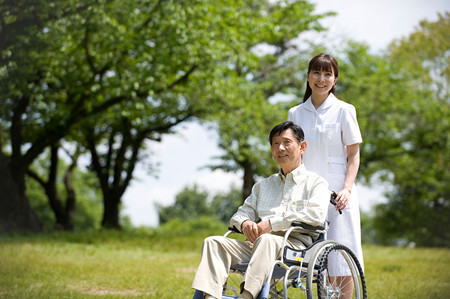 頸椎病導致手臂酸脹，脖子僵硬怎么辦？（圖）_1