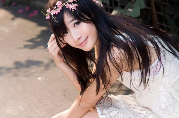 POLYTOUCH美瞳生產(chǎn)廠家解析美瞳是不是隱形眼鏡（圖）_1