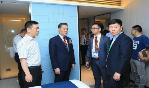 東呈國際攜兩大品牌“玩賺中端”，強勢攻占全國市場（圖）_5