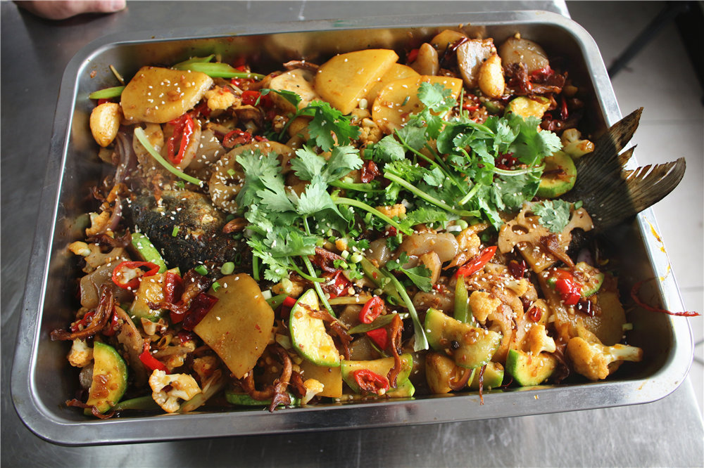 學(xué)正宗烤魚(yú)去哪里學(xué)，湖南哪里有師傅教烤魚(yú)（圖）_1