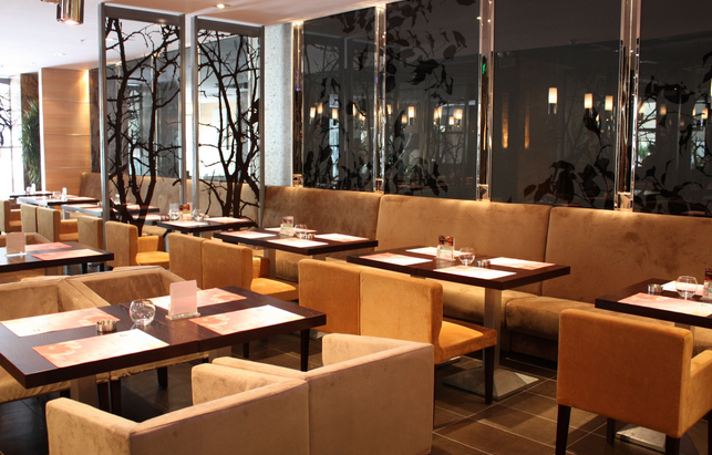 【咖啡廳桌椅】廠家定做咖啡廳桌椅_杭州雅莉莎家具公司(圖)_2