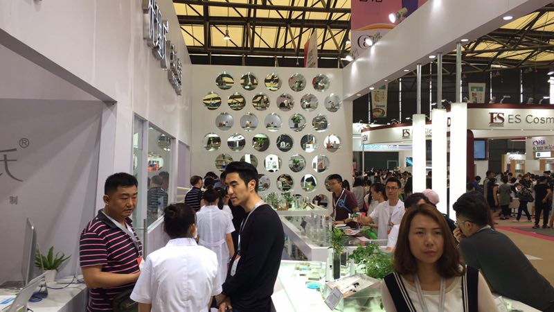 私人定制護(hù)膚品或成新趨勢(shì)，優(yōu)理氏私人定制亮相上海美博會(huì)（圖）_1