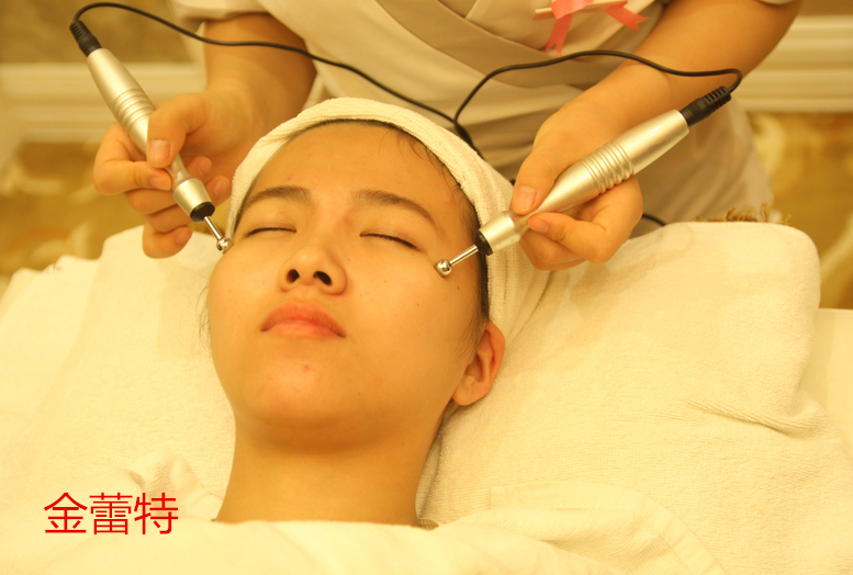 美容院連鎖加盟10大品牌，高端美容儀器，加盟送價值1萬元開業(yè)禮包_1