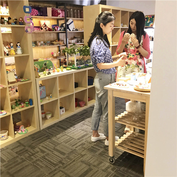 楊店長簽約加盟燭生活創(chuàng)意手工坊?。▓D）_3