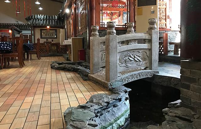 江氏兄弟桥香园过桥米线加盟连锁店招商_5