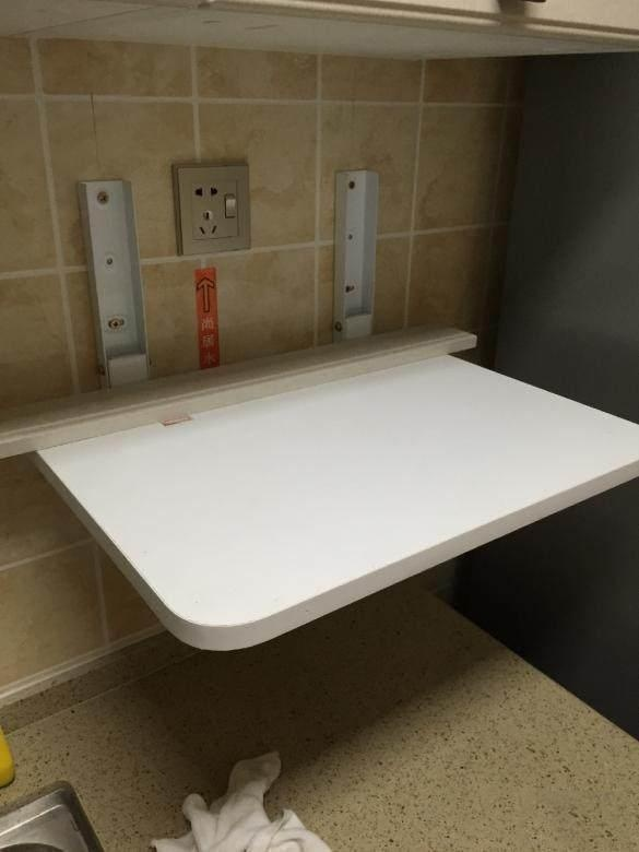 廚房面積小，不防裝修塊擱板（圖）_2