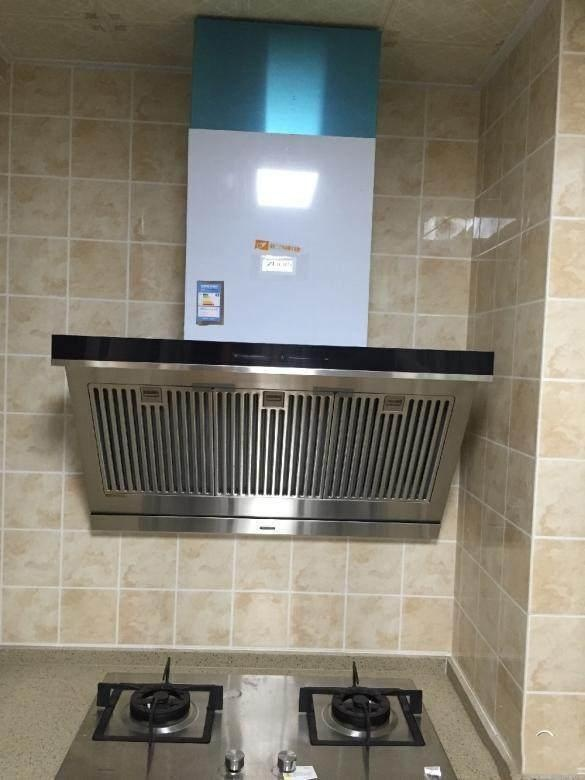 廚房面積小，不防裝修塊擱板（圖）_4