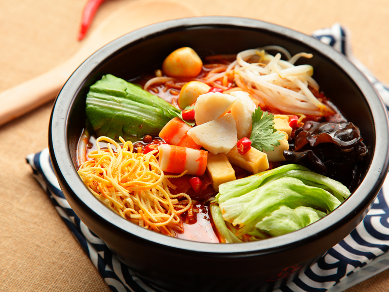 開(kāi)家云南過(guò)橋米線加盟費(fèi)用多少錢(qián)？（圖）_1