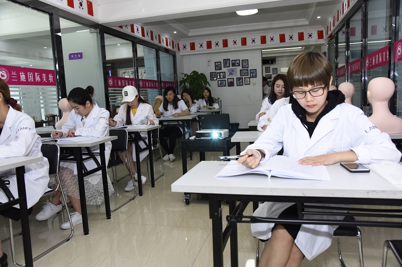 廣州皮膚管理培訓學院_5