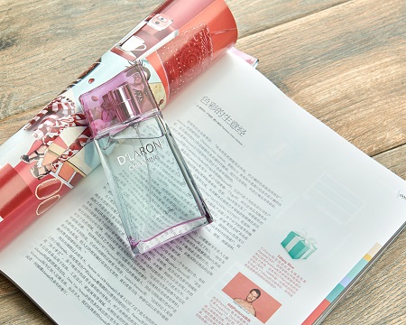 2017都市白領(lǐng)香水選哪個(gè)？迪拉瑞香水適合職場女性（圖）_2