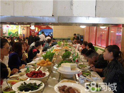 九重簽旋轉小火鍋加盟總部九重簽串串香自助小火鍋加盟費多少錢（圖）_3