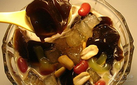 蜜豆鮮飲奶茶加盟費(fèi)多少錢港式奶茶冰激凌小吃兩人創(chuàng)業(yè)好選擇（圖）_3