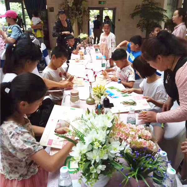 樂(lè)高積木變形金剛，3D拼圖活動(dòng)現(xiàn)場(chǎng)分享（圖）_2