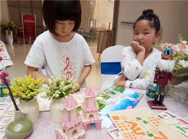 樂(lè)高積木變形金剛，3D拼圖活動(dòng)現(xiàn)場(chǎng)分享（圖）_3