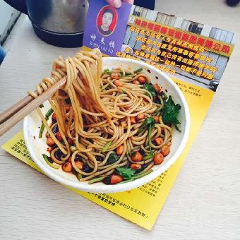 想學(xué)正宗桂林鹵粉技術(shù),哪里有教正宗桂林鹵粉技術(shù)（圖）_2