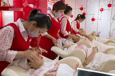 快捷美容成為資本焦點好氣色肌膚保鮮模式成香餑餑(圖)_1