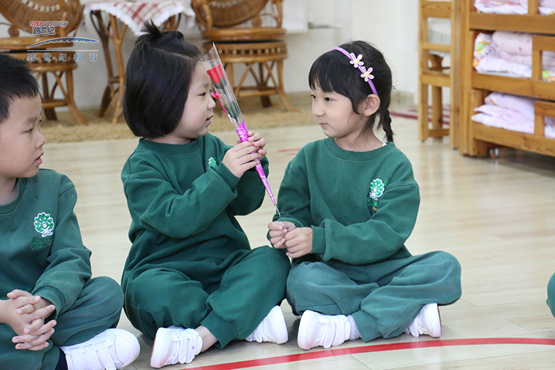 破繭成蝶，民辦幼兒園的“做大做強(qiáng)”之路_2