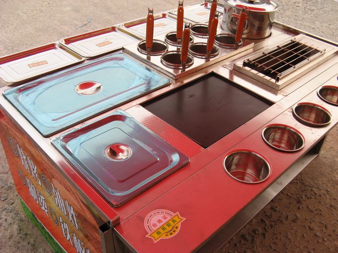 北京專業(yè)定制麻辣燙小吃車串串香小吃車，廠家直銷量大優(yōu)惠！_2