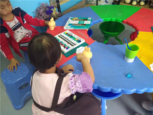 馬店長(zhǎng)的創(chuàng)意蠟燭店開(kāi)業(yè)啦！這個(gè)暑假就去玩（圖）_7