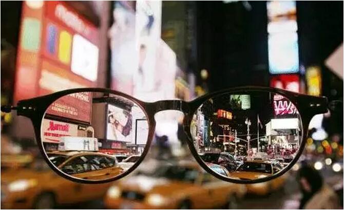 一名近視朋友的自述：近視2000度是怎樣一種體驗(yàn)？（圖）_1